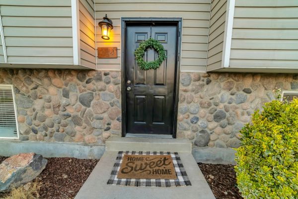 Stone Siding Replacement in Kent